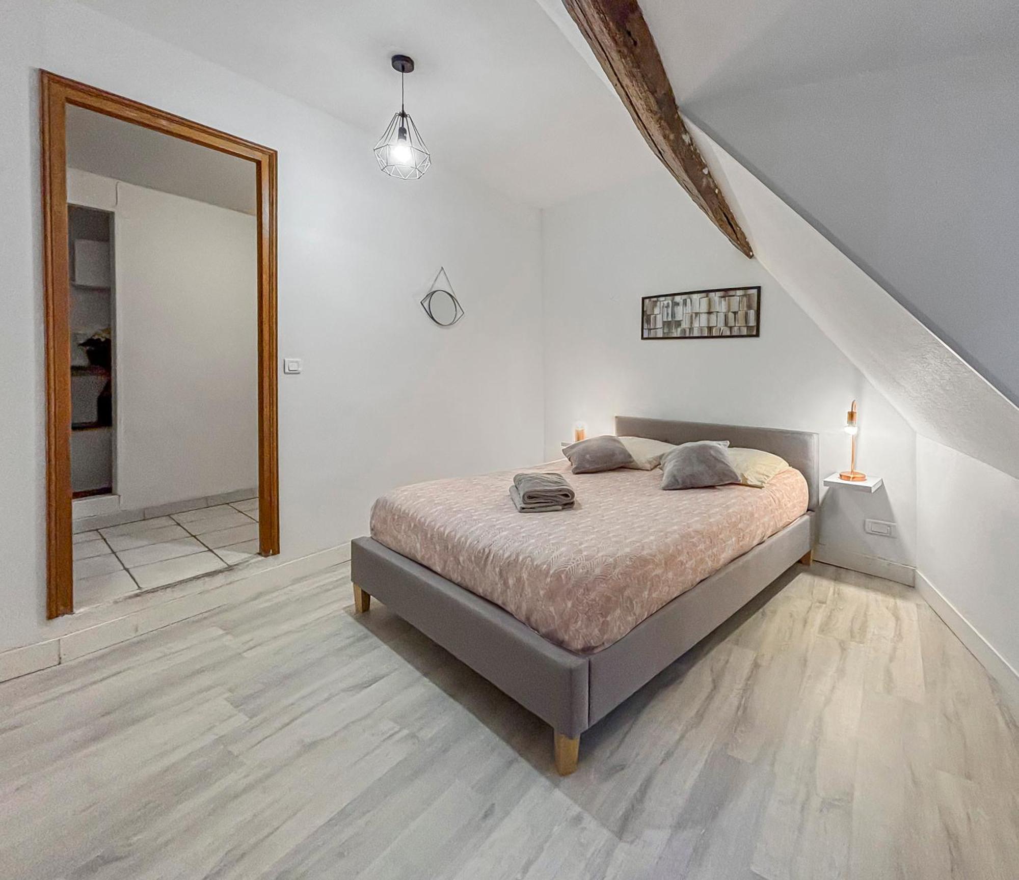 Spacieux & Lumineux Avec Smart Tv Et Wi-Fi Rapide Troyes Dış mekan fotoğraf